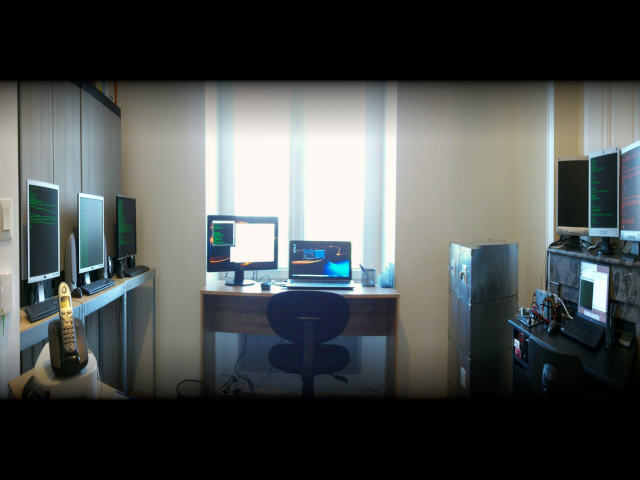 Salle aux ordinateurs